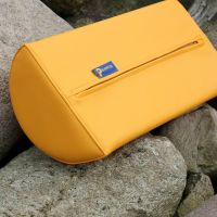 Kunstlederrolle Reißverschluss und Steppnaht