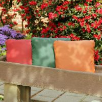 Kunstlederkissen in Rot, Grün und Terracotta